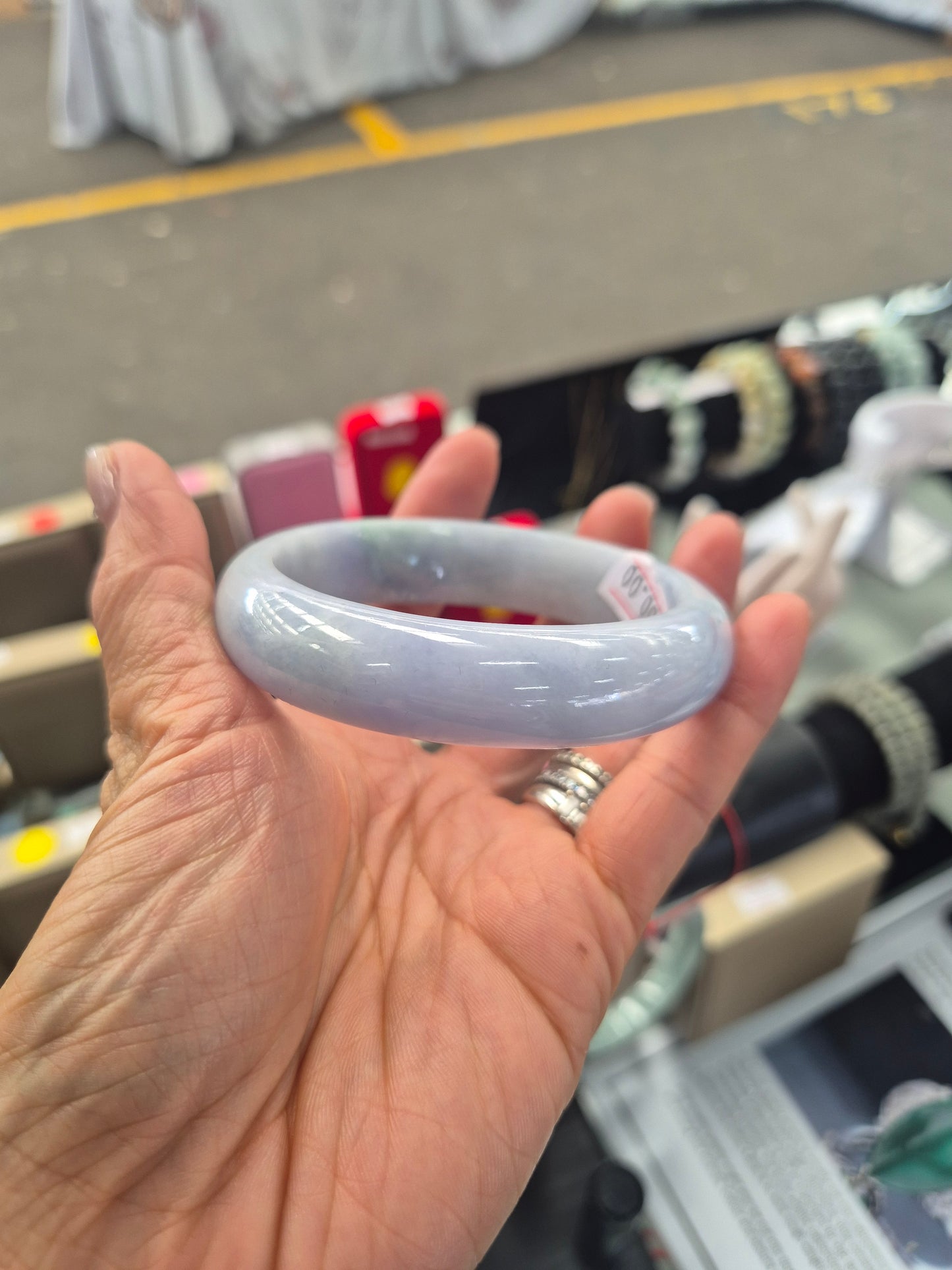 Natural Lavender Jade Bangle – 59mm