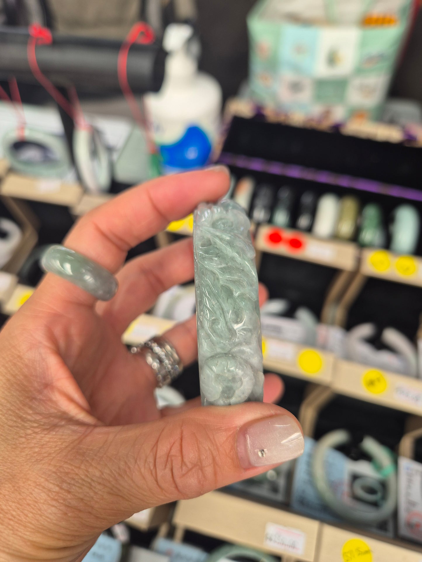 Hand -Carved Jade Bangle – Size 58mm