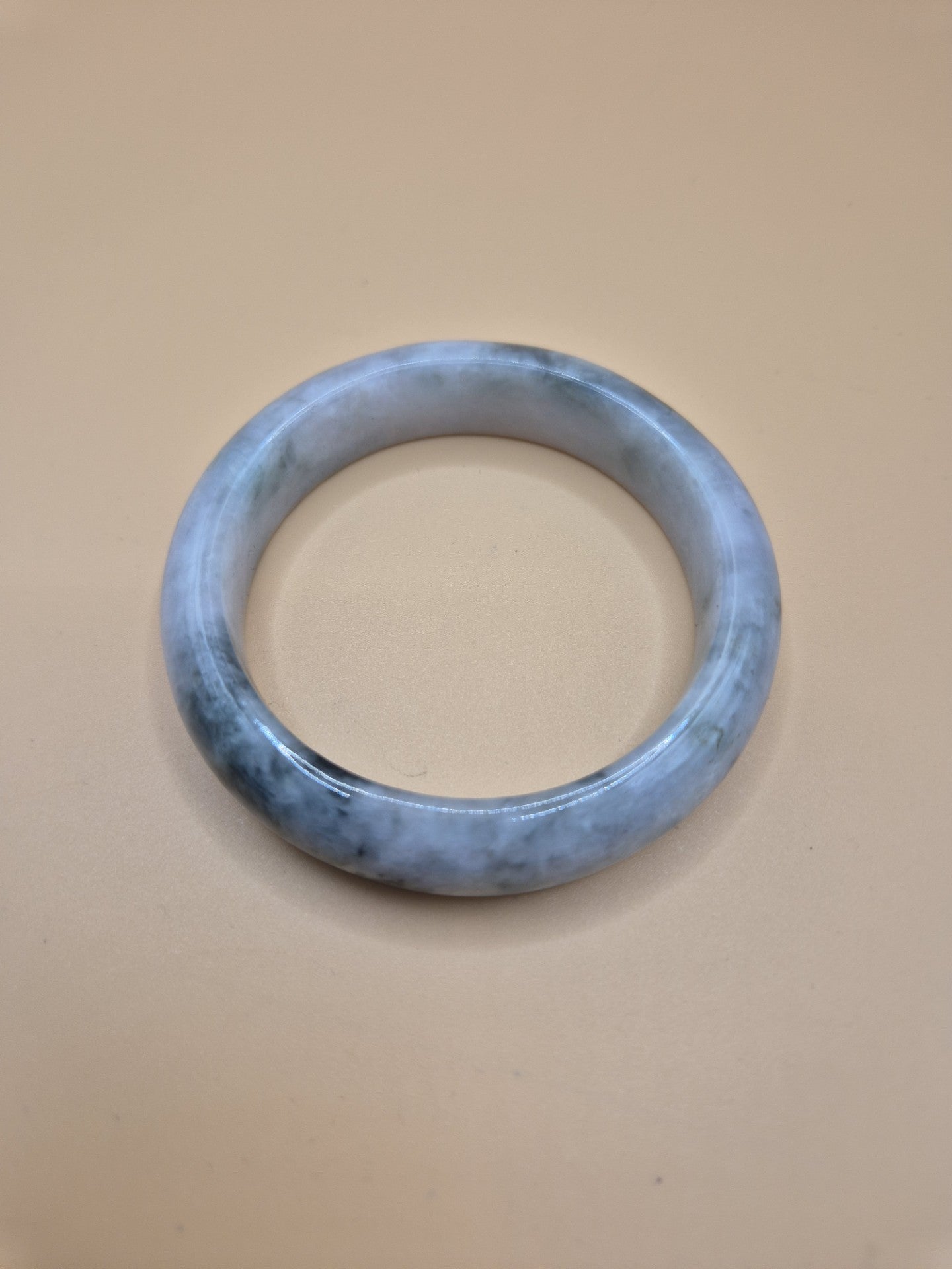 #051 - Lotus Jadeite Bangle - 52mm